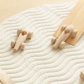 Rennauto aus Holz - 15 cm