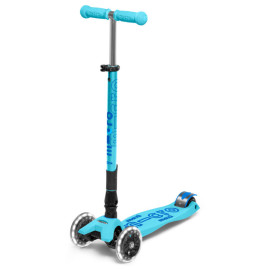 Micro Scooter Maxi Deluxe Foldable - Bright Blue - LED