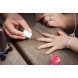 Himbeerroter Nagellack